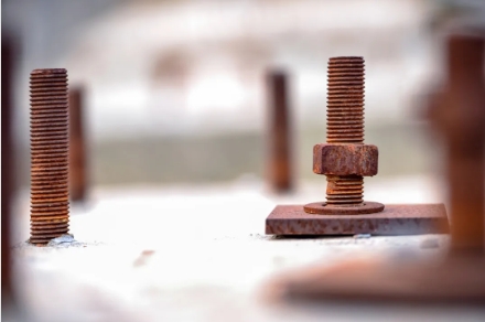 Can Stainless Steel and Carbon Steel Fasteners be Mixed