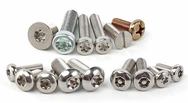 Custom A2-70 Screws for Harsh Environments